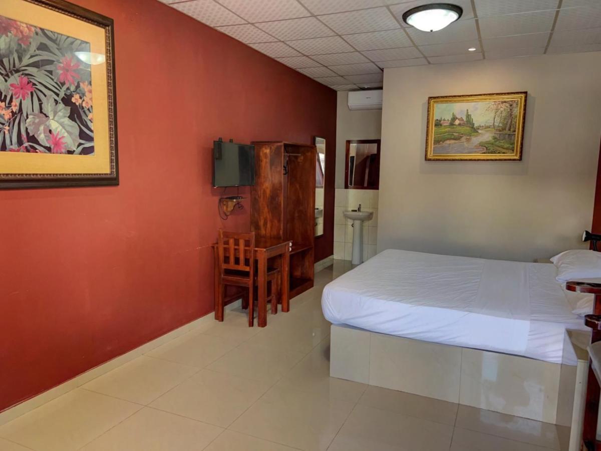 Big Daddy'S Beach Club & Hotel Puerto Armuelles المظهر الخارجي الصورة